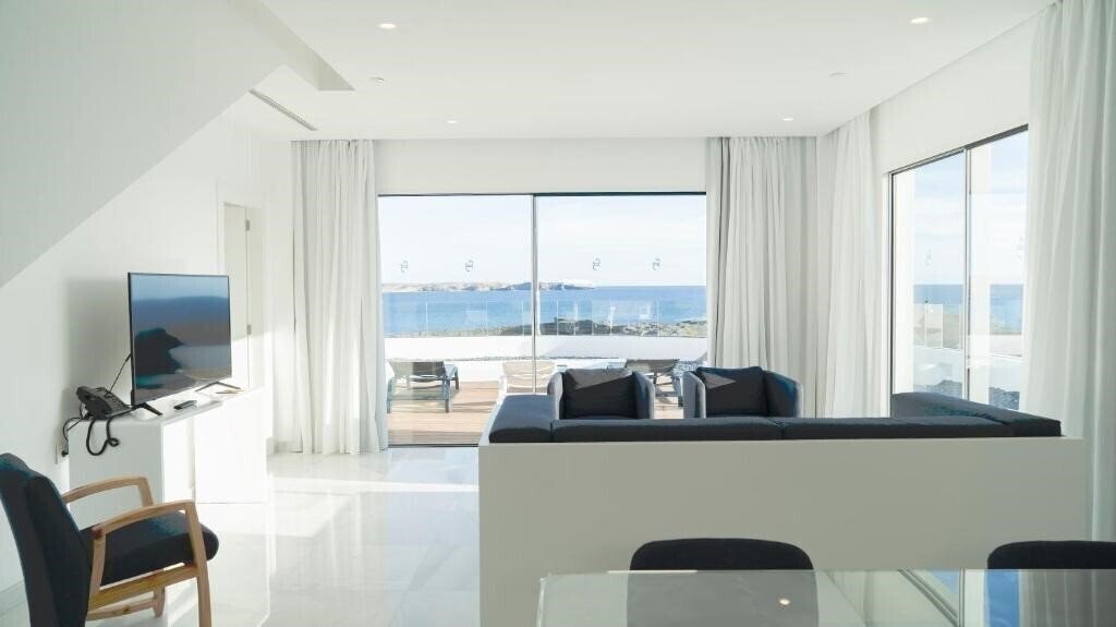 Obraz La Cala Suites 5*