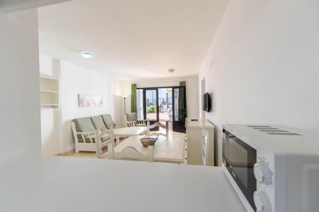 Zdjęcie Flamingo Apartments (Puerto Del Carmen) 3*