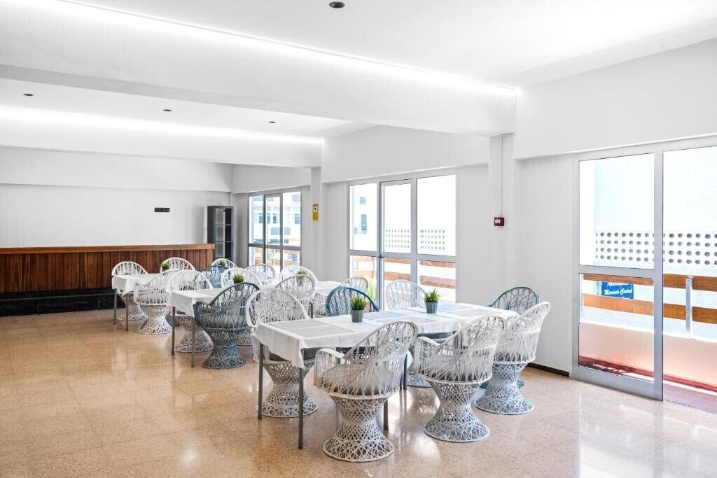 Отель Valencia 3*