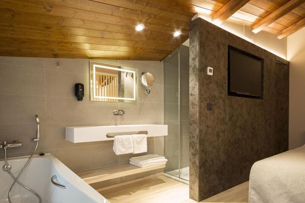 Zdjęcie Hotel Montarto 4*