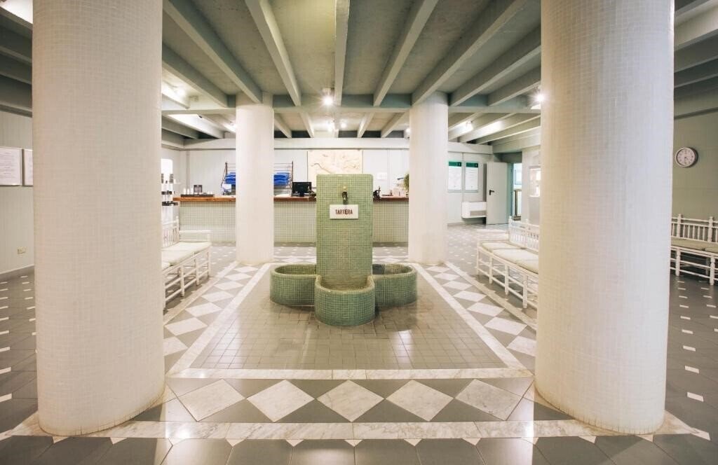 Фото Hotel Caldas 3*