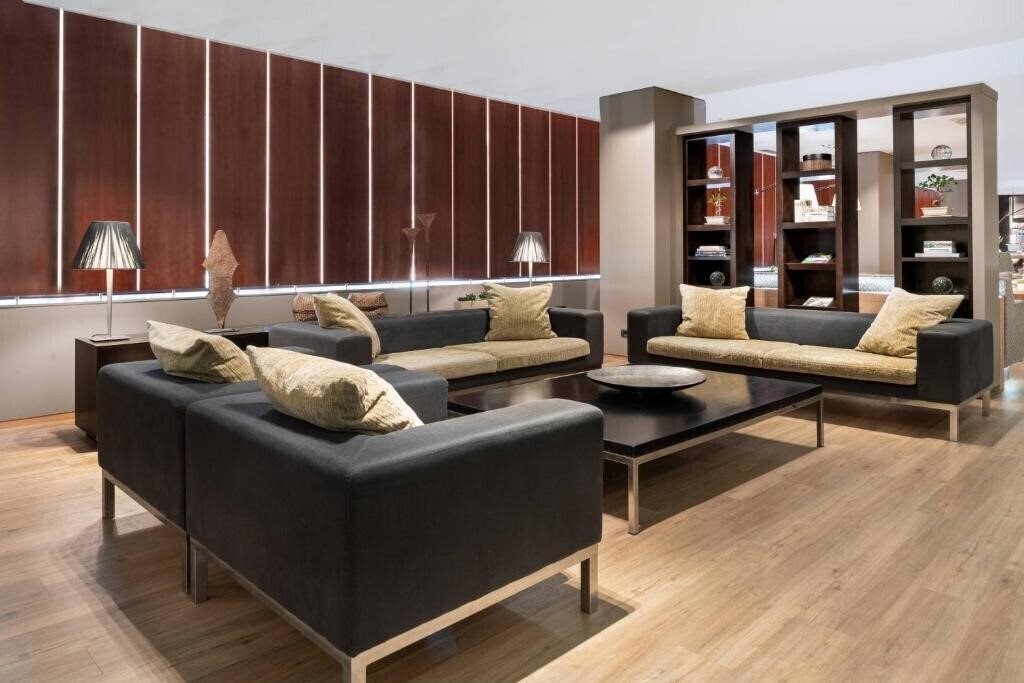 Фото Ac Hotel By Marriott La Rioja 4*