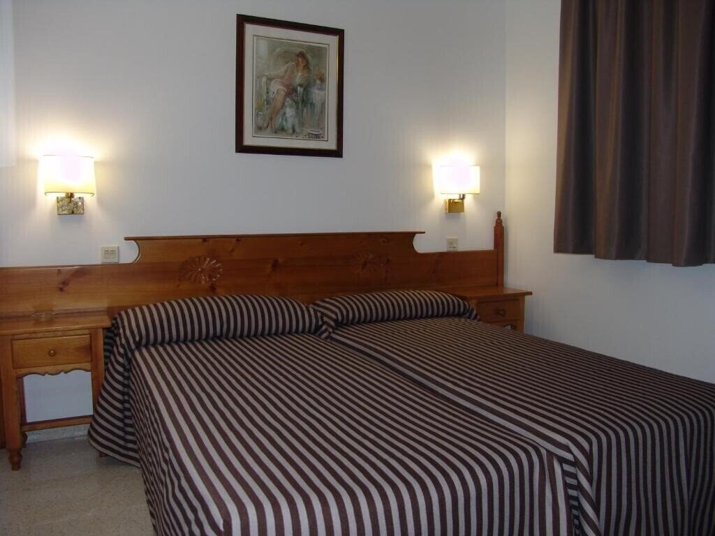 Zdjęcia Santi 3 Keys 1*