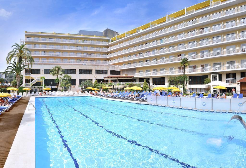 Hotel GHT Oasis Park & SPA 4*