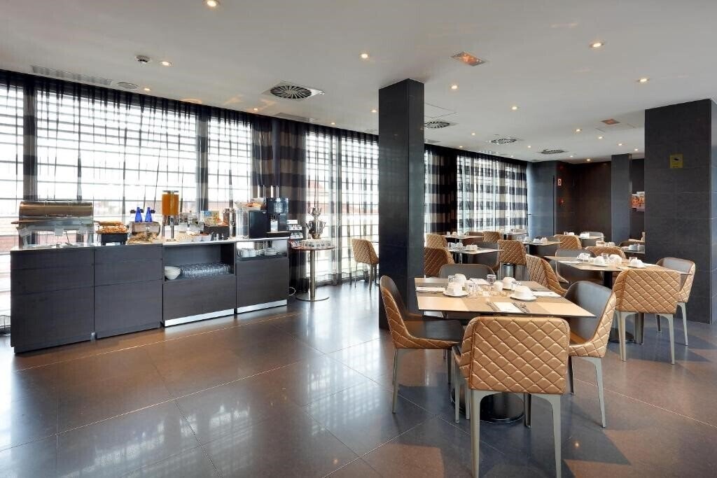 Obraz Eurostars Plaza Mayor 4*