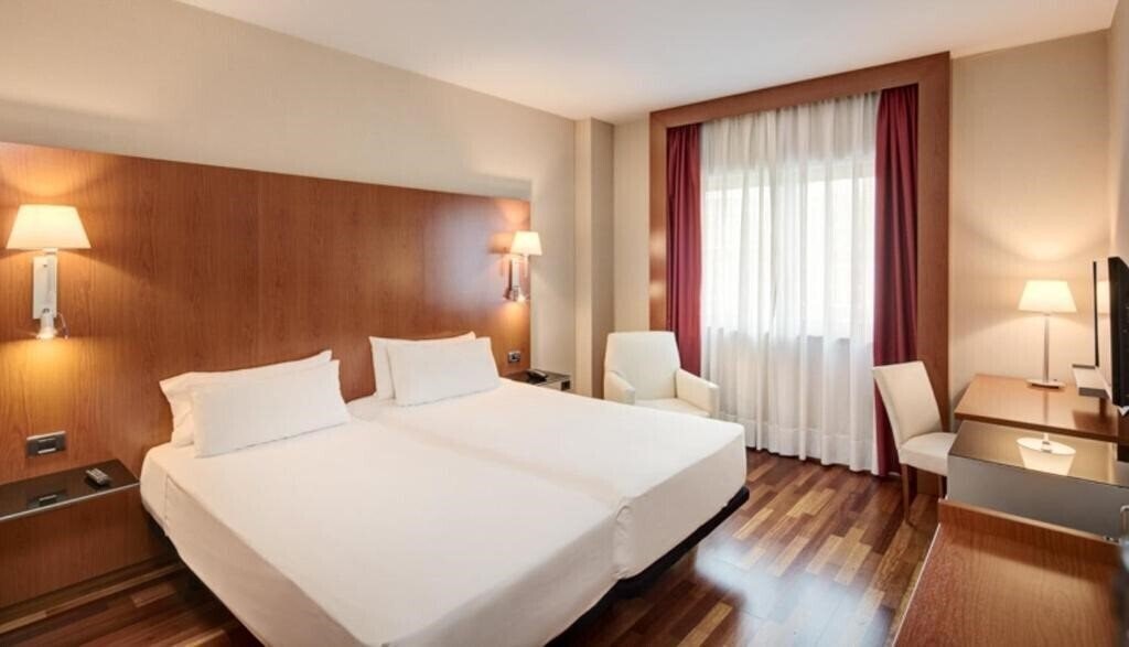 Готель Sercotel Ab Arganda 4*