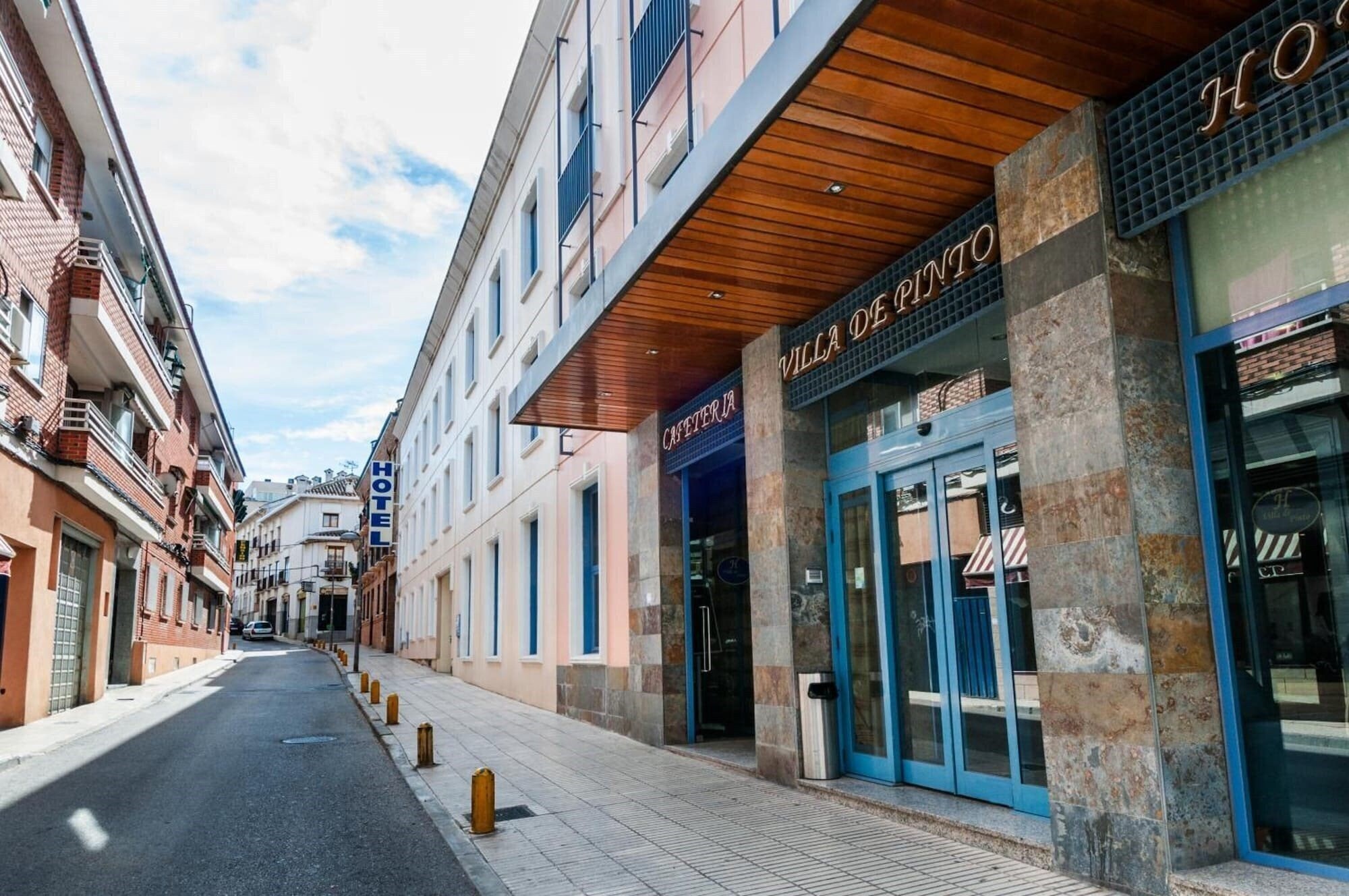 Hotel Villa De Pinto (ex. Eco Villa De Pinto, MC Villa De Pinto, Equo Villa De Pinto) 3*