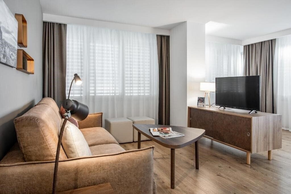Obraz Eurobuilding2 All Suites 4*
