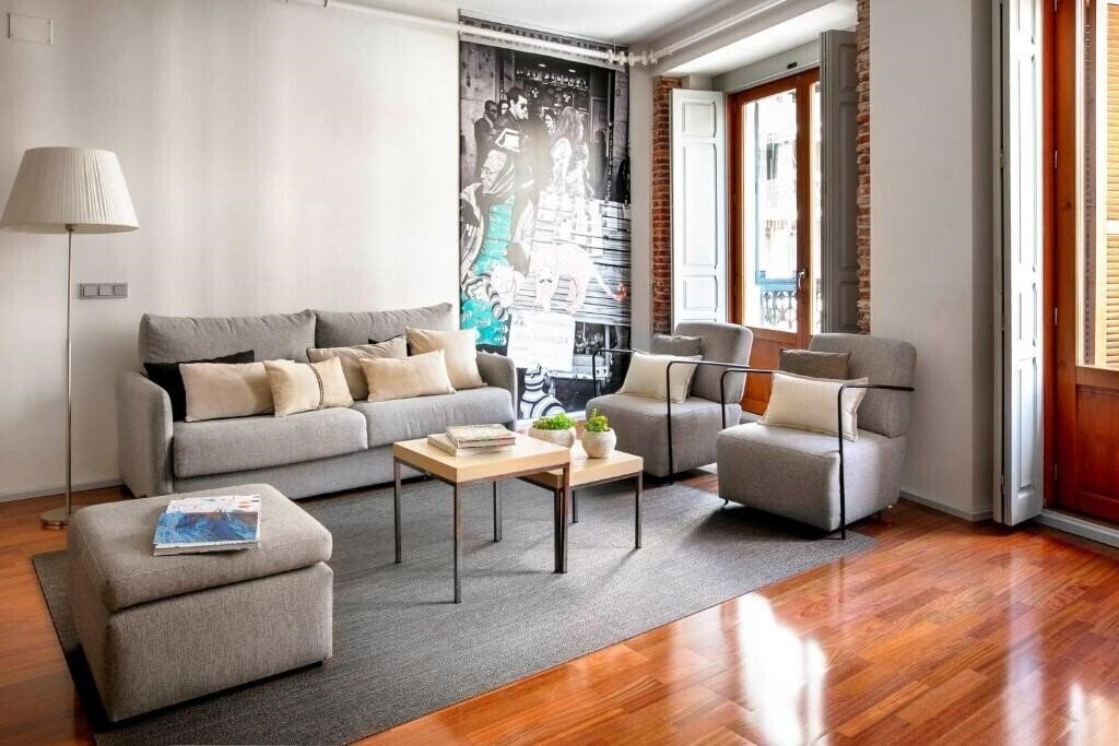 Hotel Eric Vokel Madrid Suites 4*
