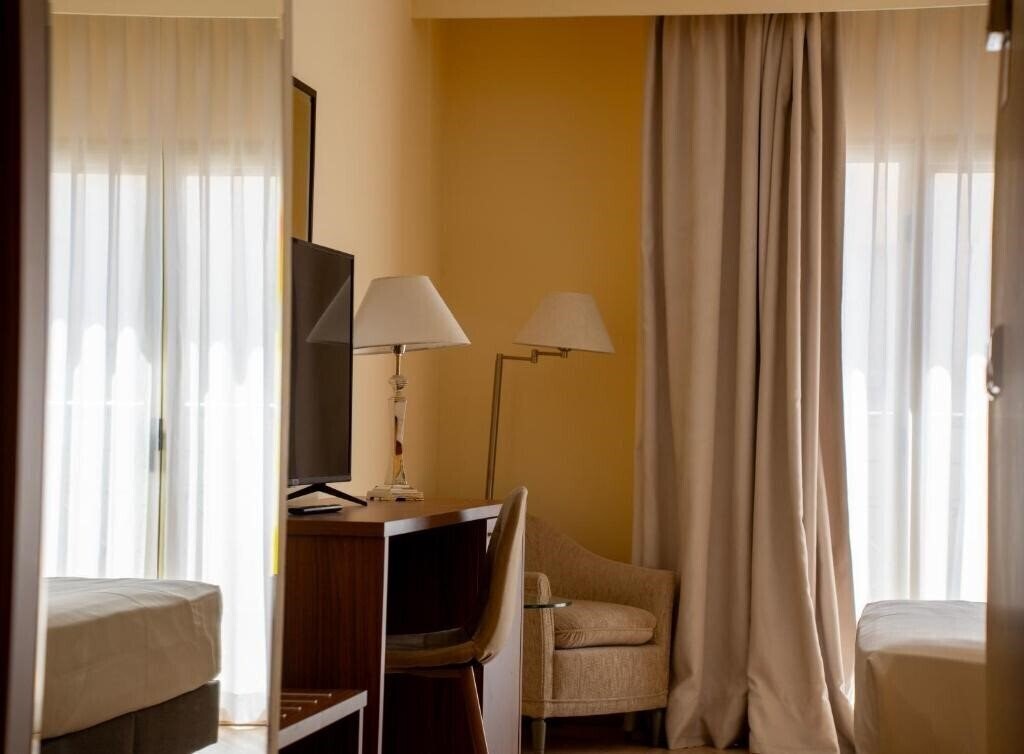 Zdjęcia Aparto-Hotel Rosales 3*