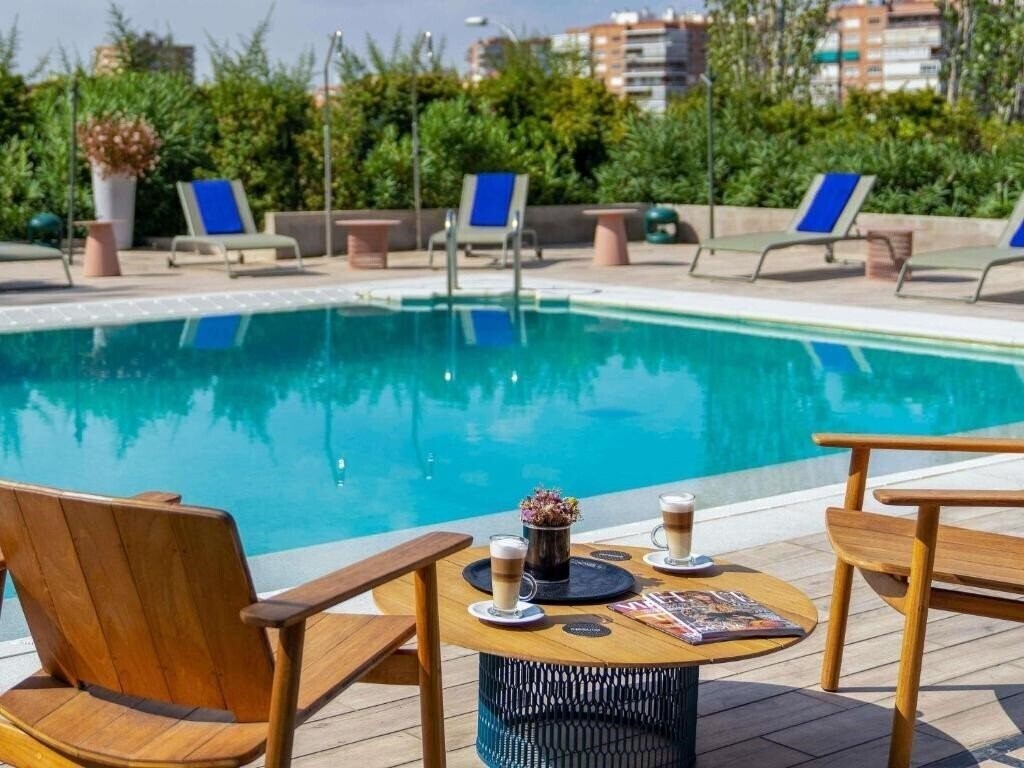 Hotel Novotel Madrid Puente De La Paz 4*