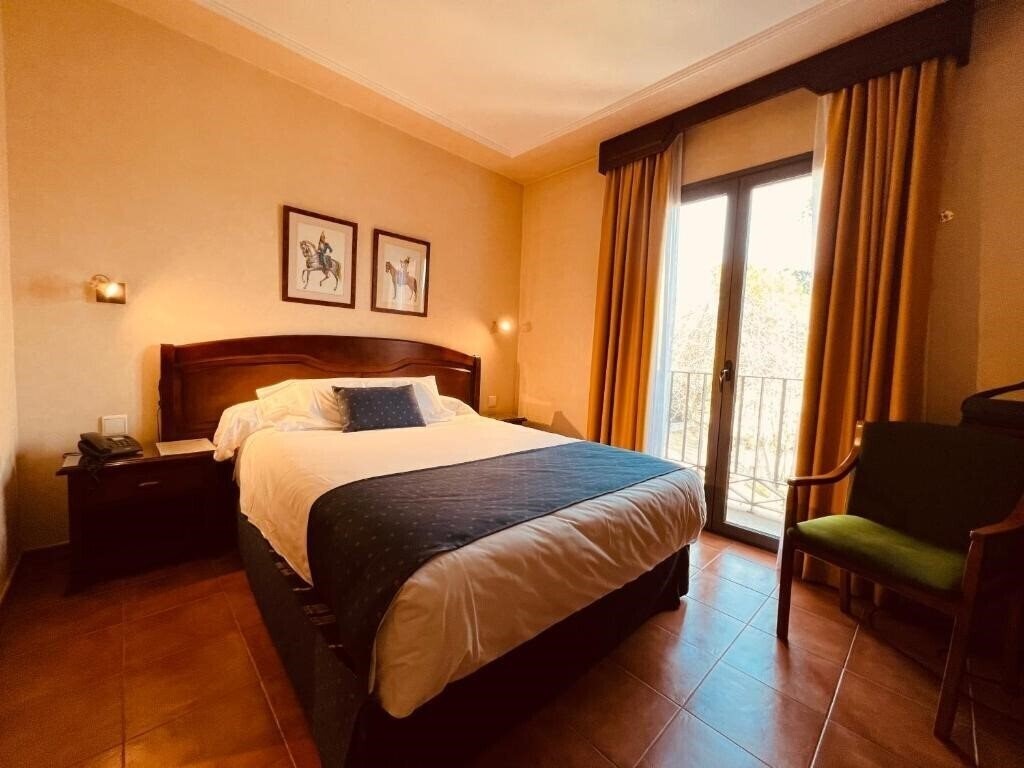 Готель Los Lanceros 3*