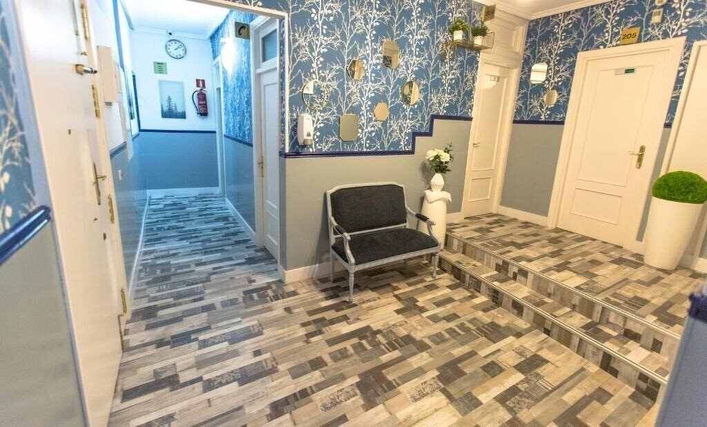 Zdjęcia Pension Adeco 1*