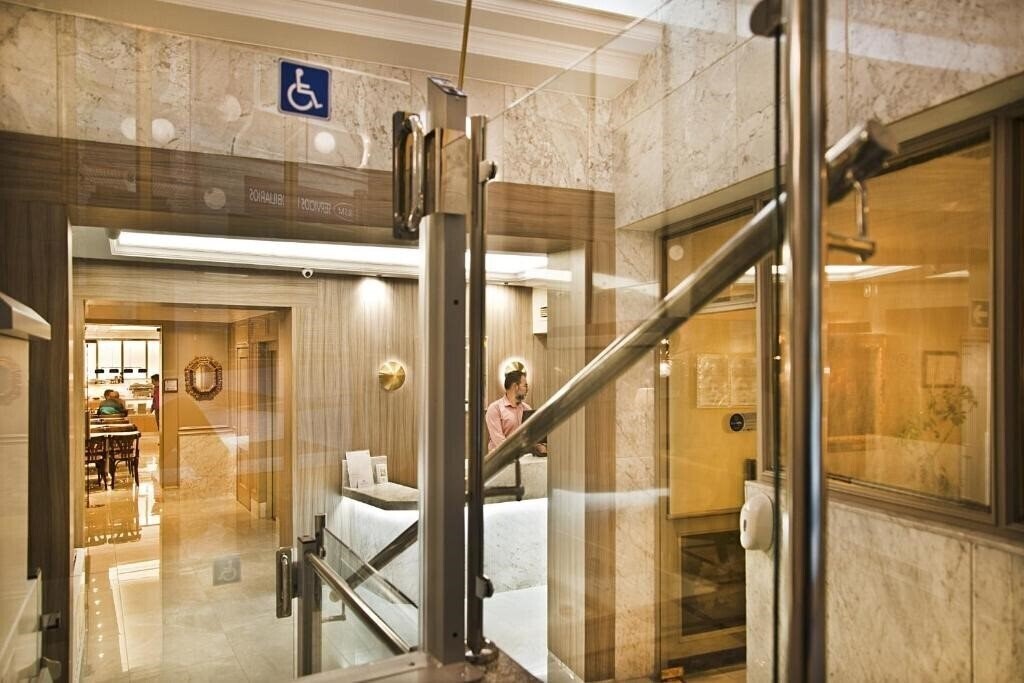 Изображение Best Western Hotel Los Condes 3*