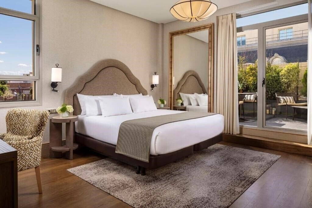 Зображення Paseo del Prado 5*