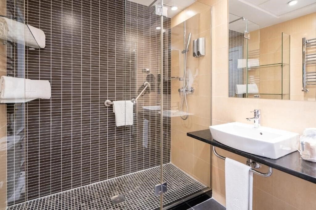 Фотографія Gran Versalles 4*