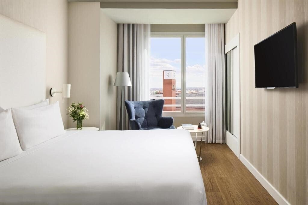 Zdjęcie Nh Madrid Atocha 3*