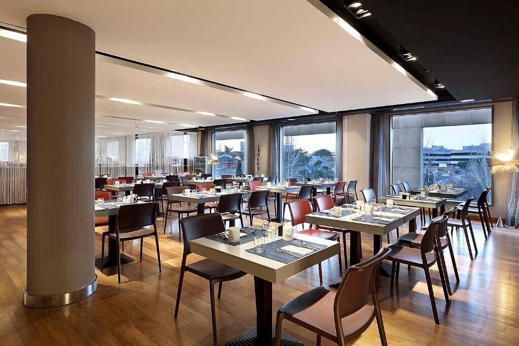 Zdjęcia Eurostars Madrid Congress 4*