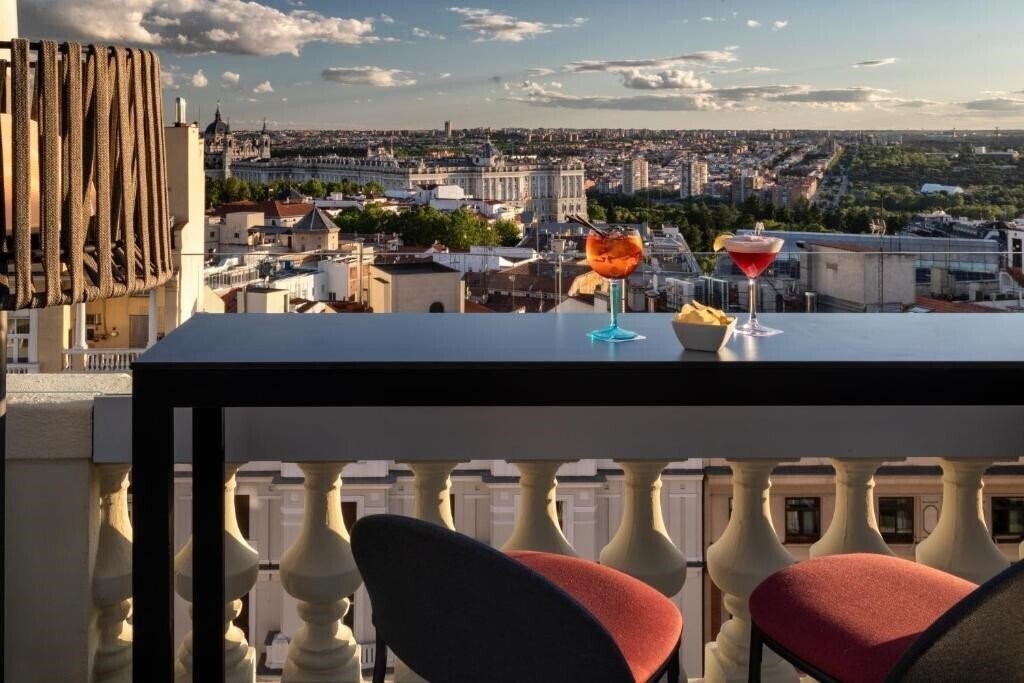 Obraz Catalonia Plaza Espana Hotel & SPA 4*