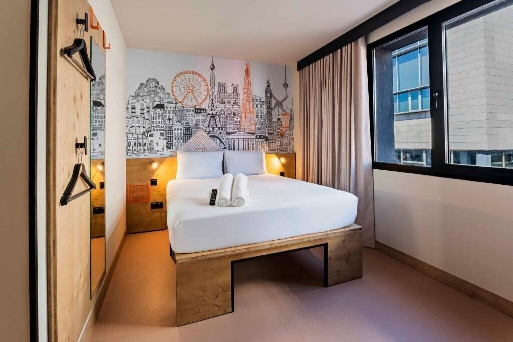 Hotel Easyhotel Madrid Alcala 2*
