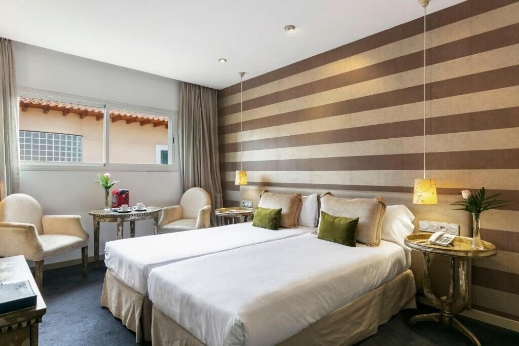 Готель Globales Acis & Galatea Hotel 3*
