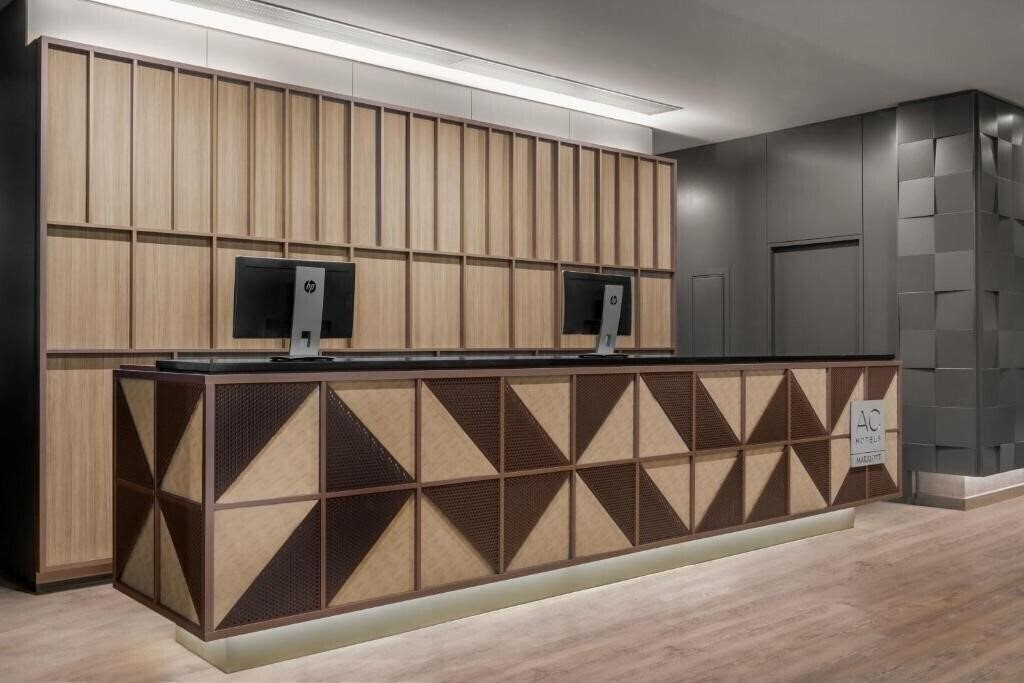 Фотографія AC Hotel Madrid Airport 4*