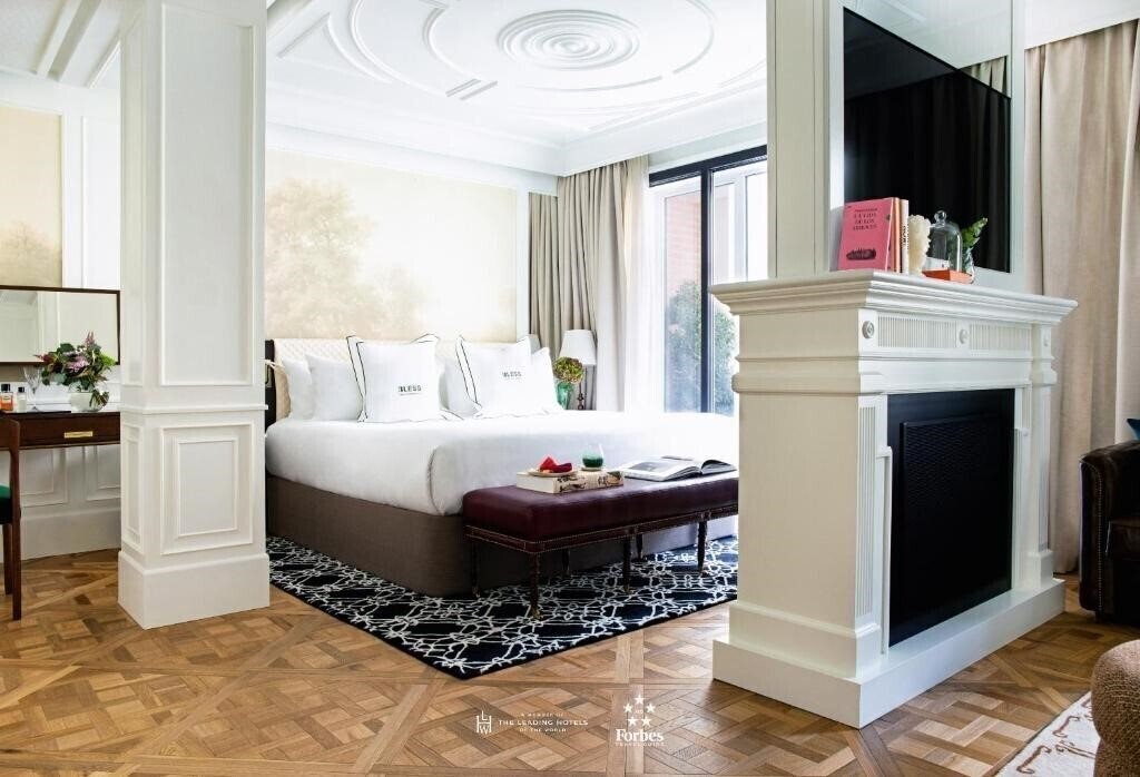 Готель Gran Hotel Velazquez 4*