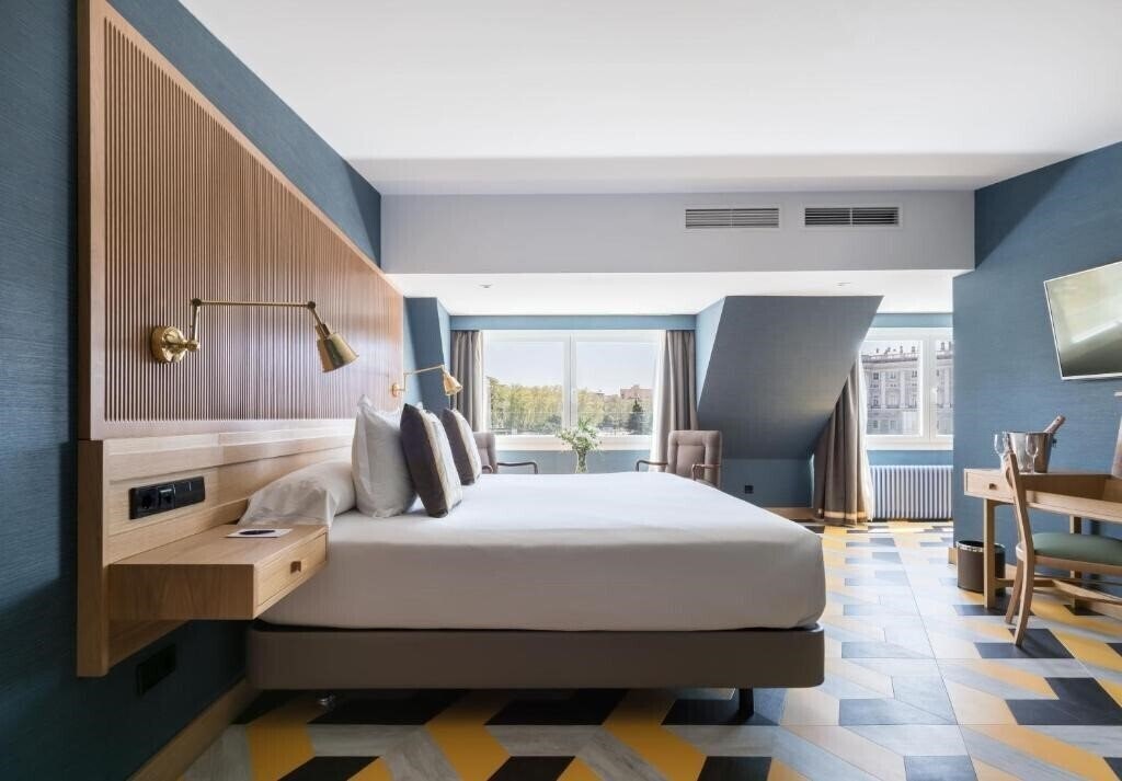 Готель Principe Pio 3*