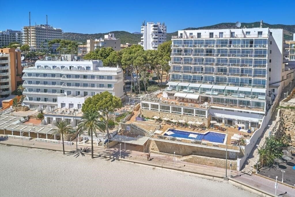 Hotel Flamboyan Caribe 4*