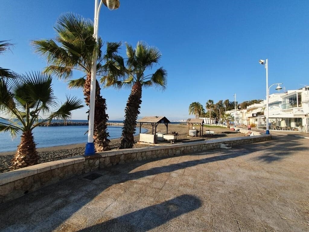 Готель El Nogal 2*