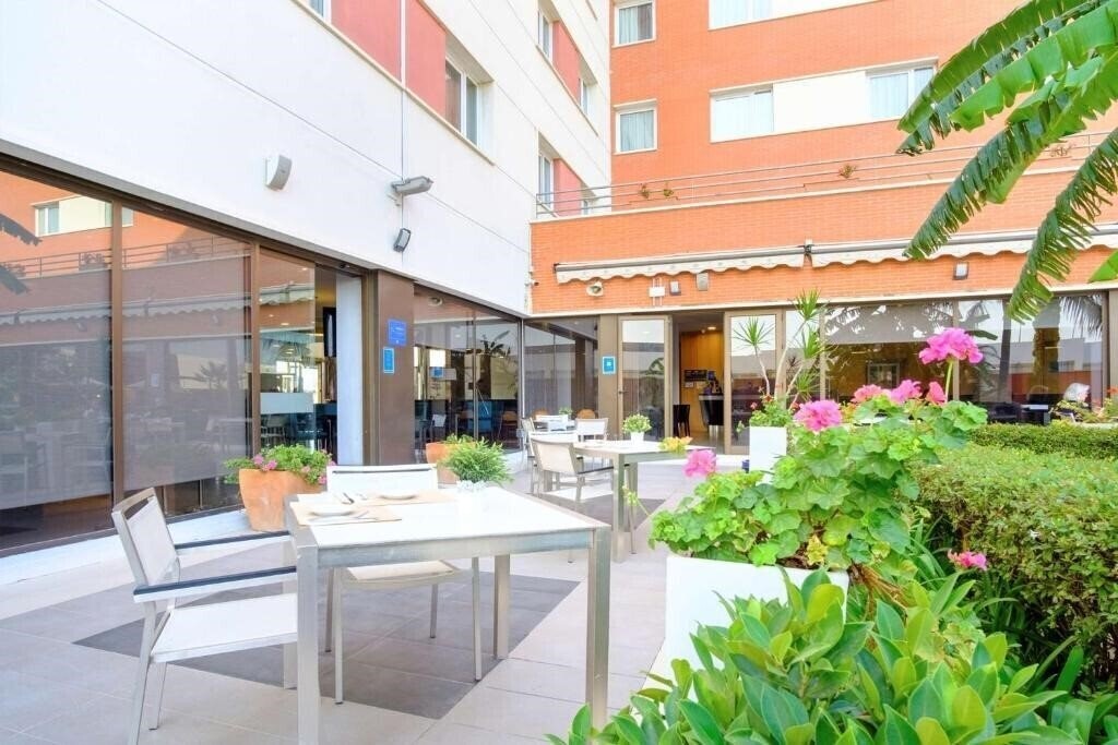 Фотографія Hilton Garden Inn Malaga 4*