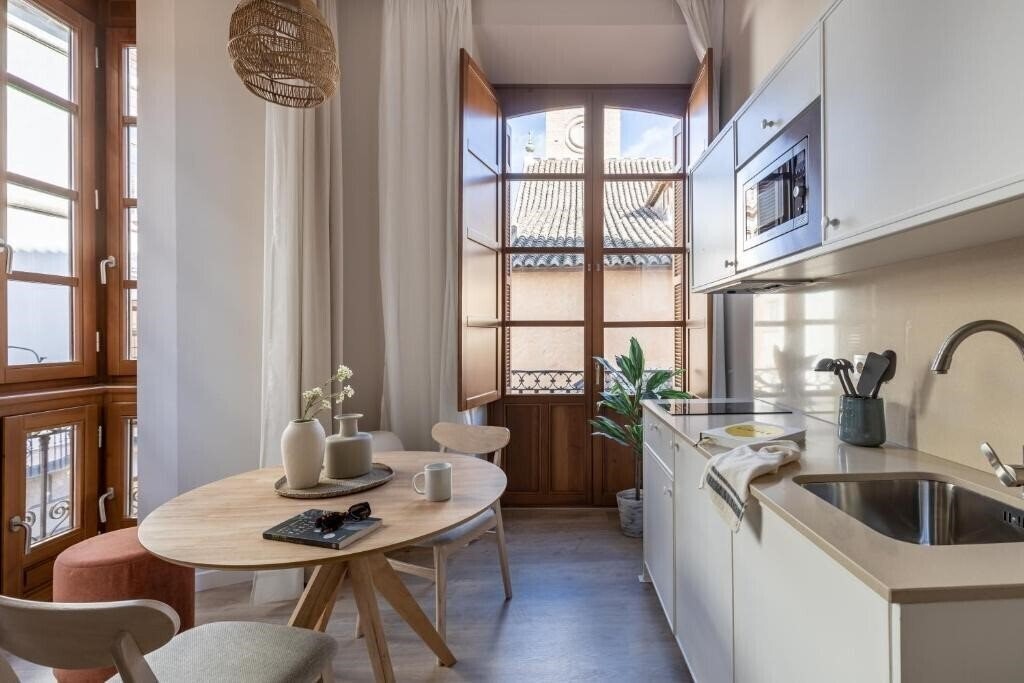 Zdjęcie Apartamentos Libere Malaga Teatro Romano 4*