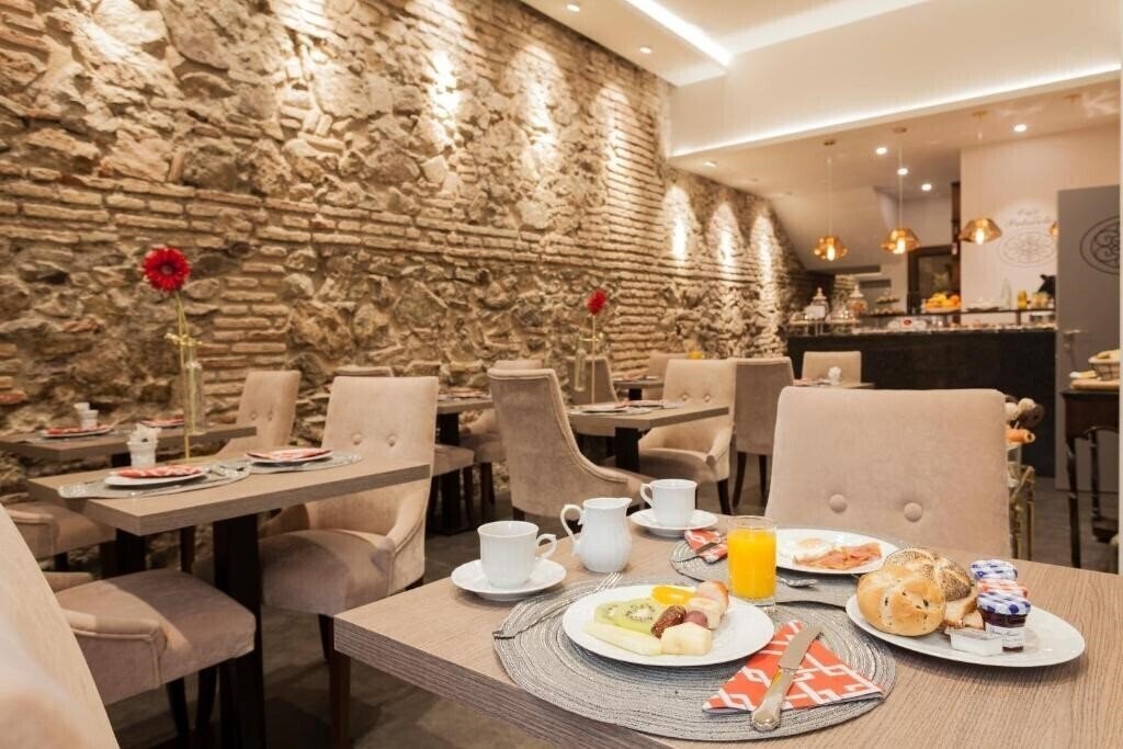 Zdjęcie Hotel Palacete De Alamos 4*