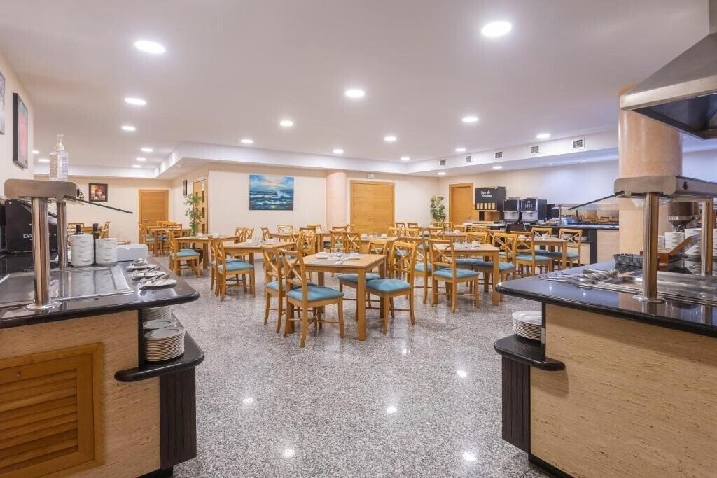 Фотографія Hotel Moon Dreams Calabahia (ex. Cala Bahia, Soho Boutique Cala Bahia) 4*