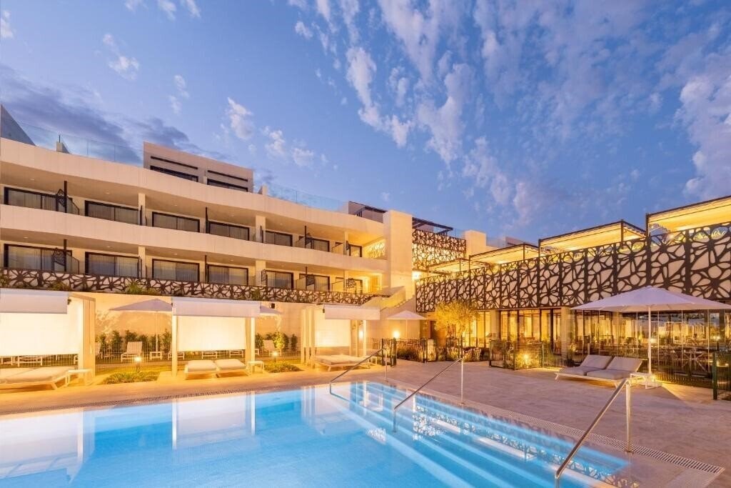 Hotel Eurostars Oasis Marbella 4*