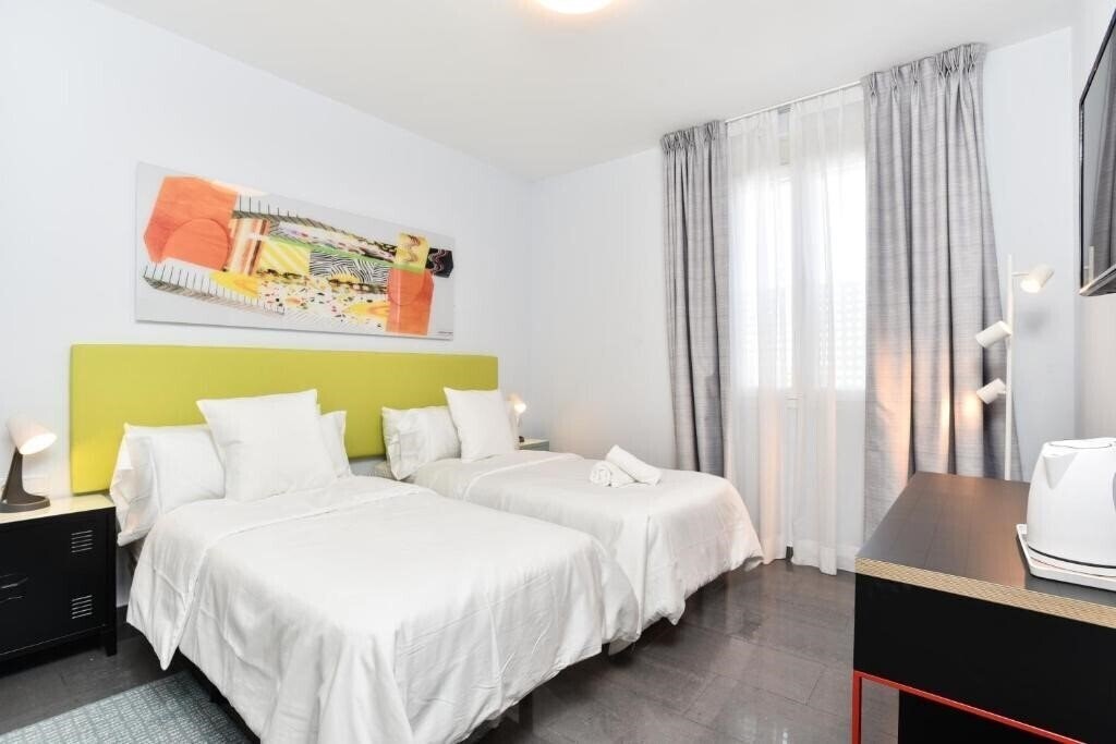 Hotel Kuve Marbella 1*