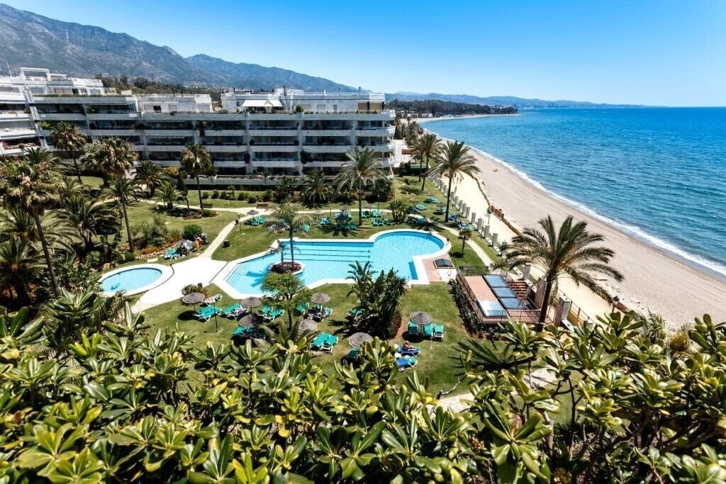 Отель Coral Beach 3*