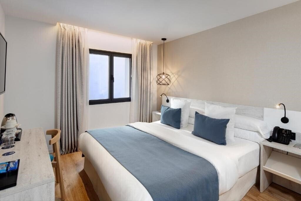 Зображення Óbal Hotel Marbella (ex. San Cristobal) 3*