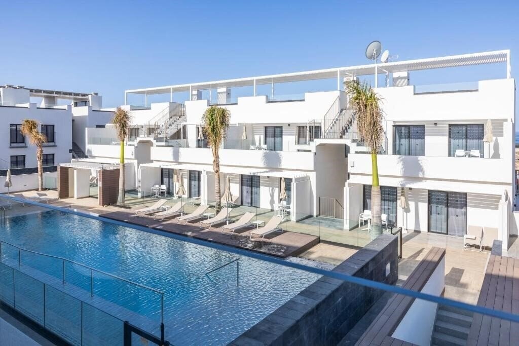 Obraz Esmeralda Cotillo Homes by LIVVO 4*
