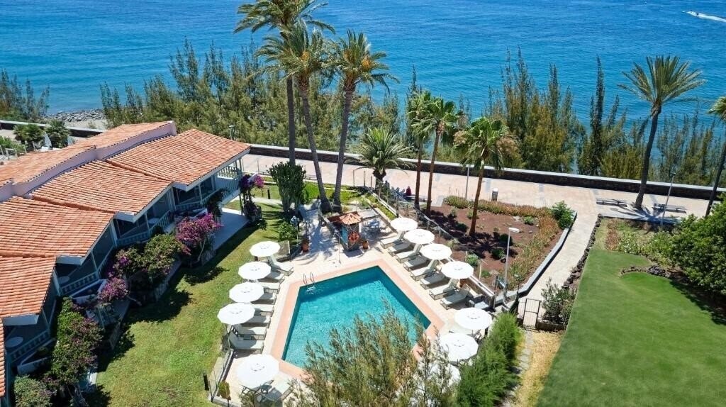 Hotel Casas Carmen 2*