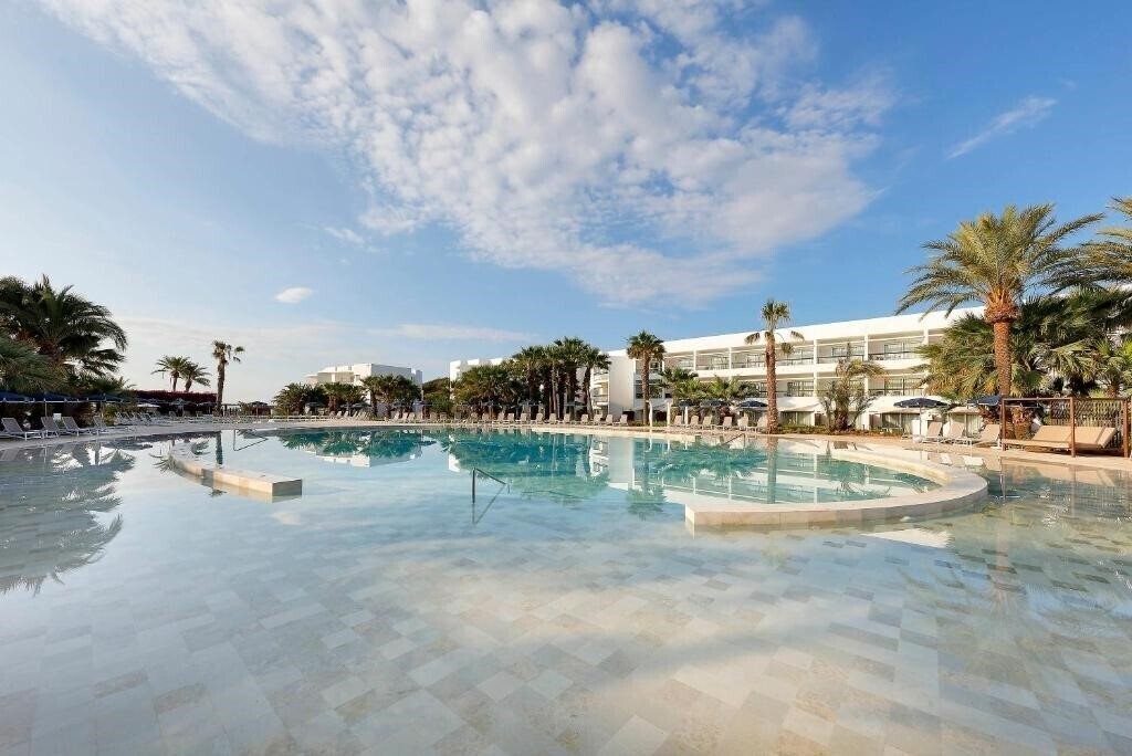 Картинка Grand Palladium Select Palace Ibiza 5*