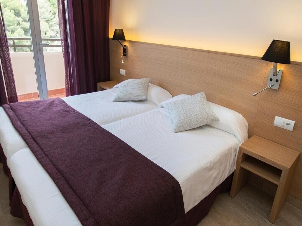 Фотографія Apartamentos San Miguel Park & Esmeralda Mar апартаменты
