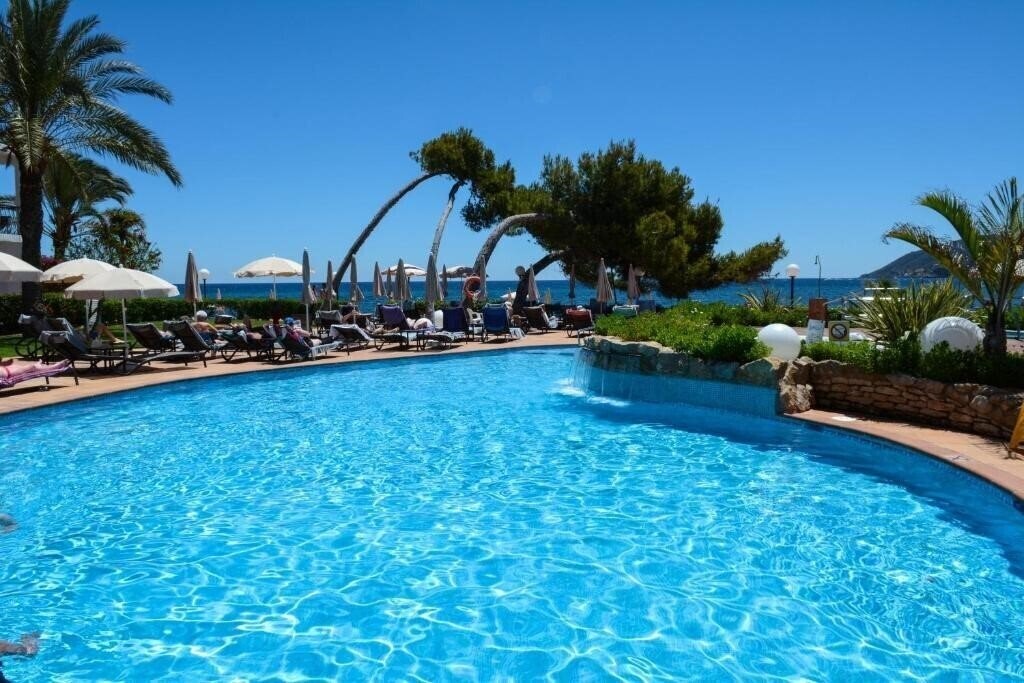 Hotel Catalonia Ses Estaques Adults Only 4*