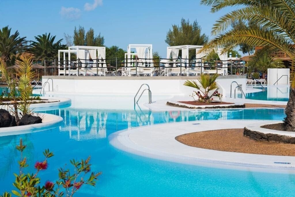 Картинка Elba Lanzarote Royal Village Resort 4*