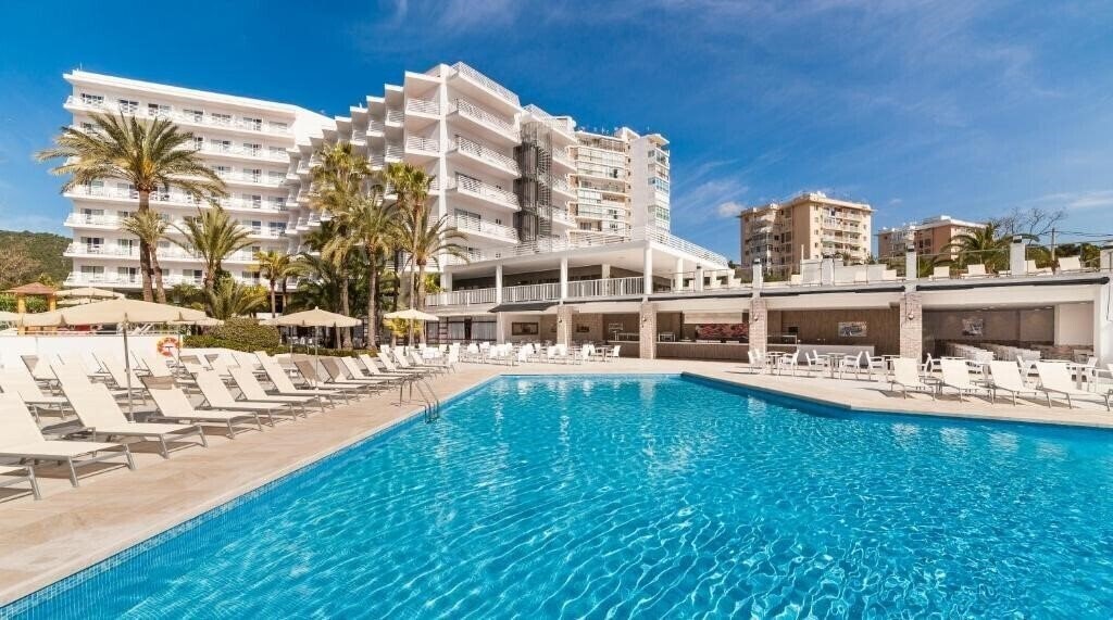 Готель Globales Palmanova Hotel 3*