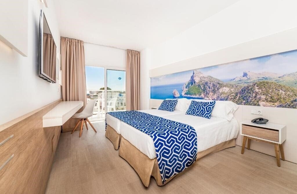 Фото Globales Palmanova Hotel 3*