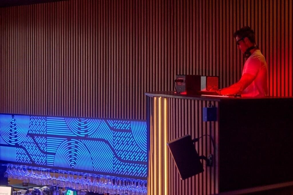 Зображення Neptuno 3*