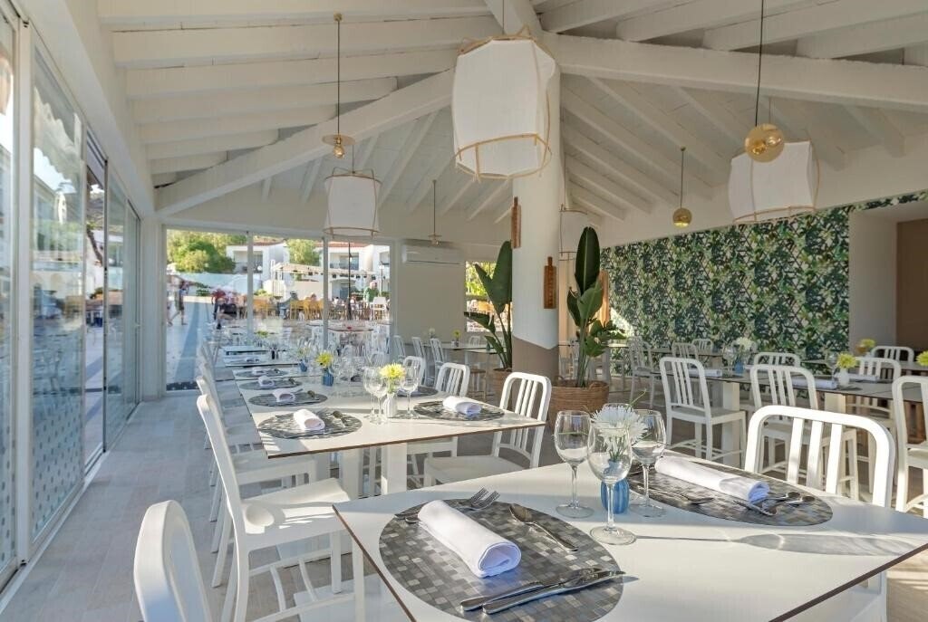 Картинка Fergus Club Europa 4*