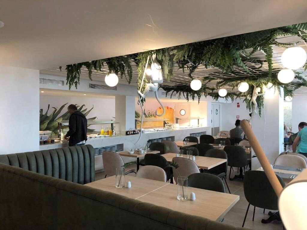 Zdjęcie Hotel Maria Dolores 3*