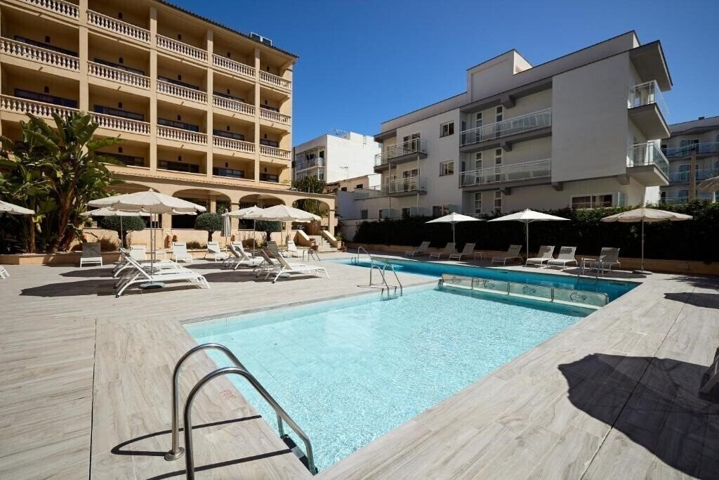 Zdjęcie Isla Del Sol 2*